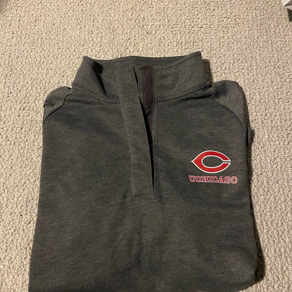 NWOT University of Chicago Under Armour Quarter Zip